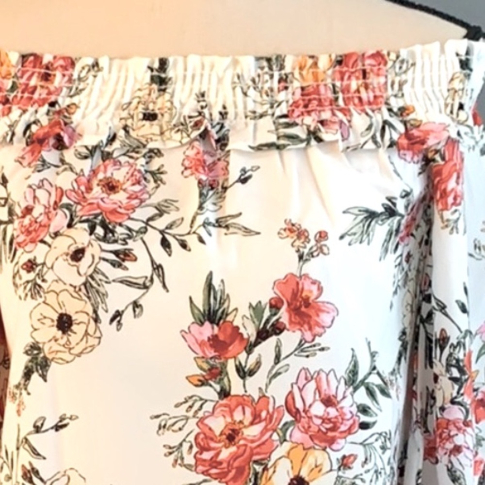 โDONATEDโWhite Black Floral Off The Shoulders Tie Sleeve Top - Picture 5 of 12